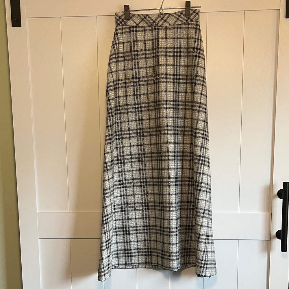 Gorgeous Silver Plaid A-line Maxi Skirt